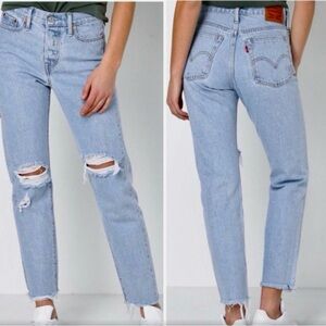Levi's Women's Wedgie Straight Light Blue Jeans